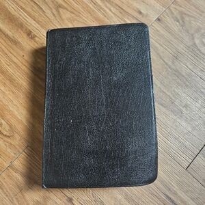 The Nelson Study Bible NKJV New King James Version Thomas Nelson 1997 Leather